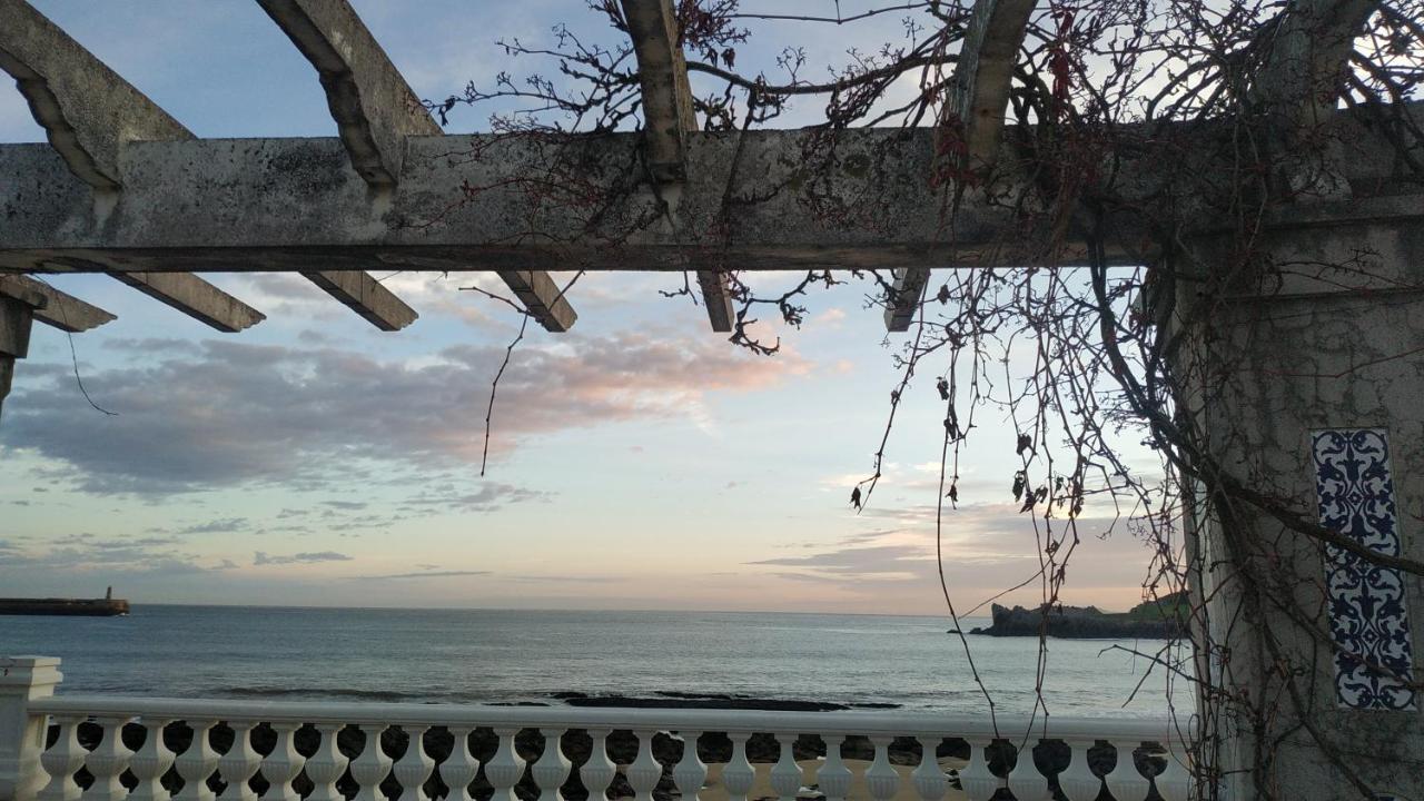 Appartamento Apartamento Con Piscinas Castro Urdiales Esterno foto